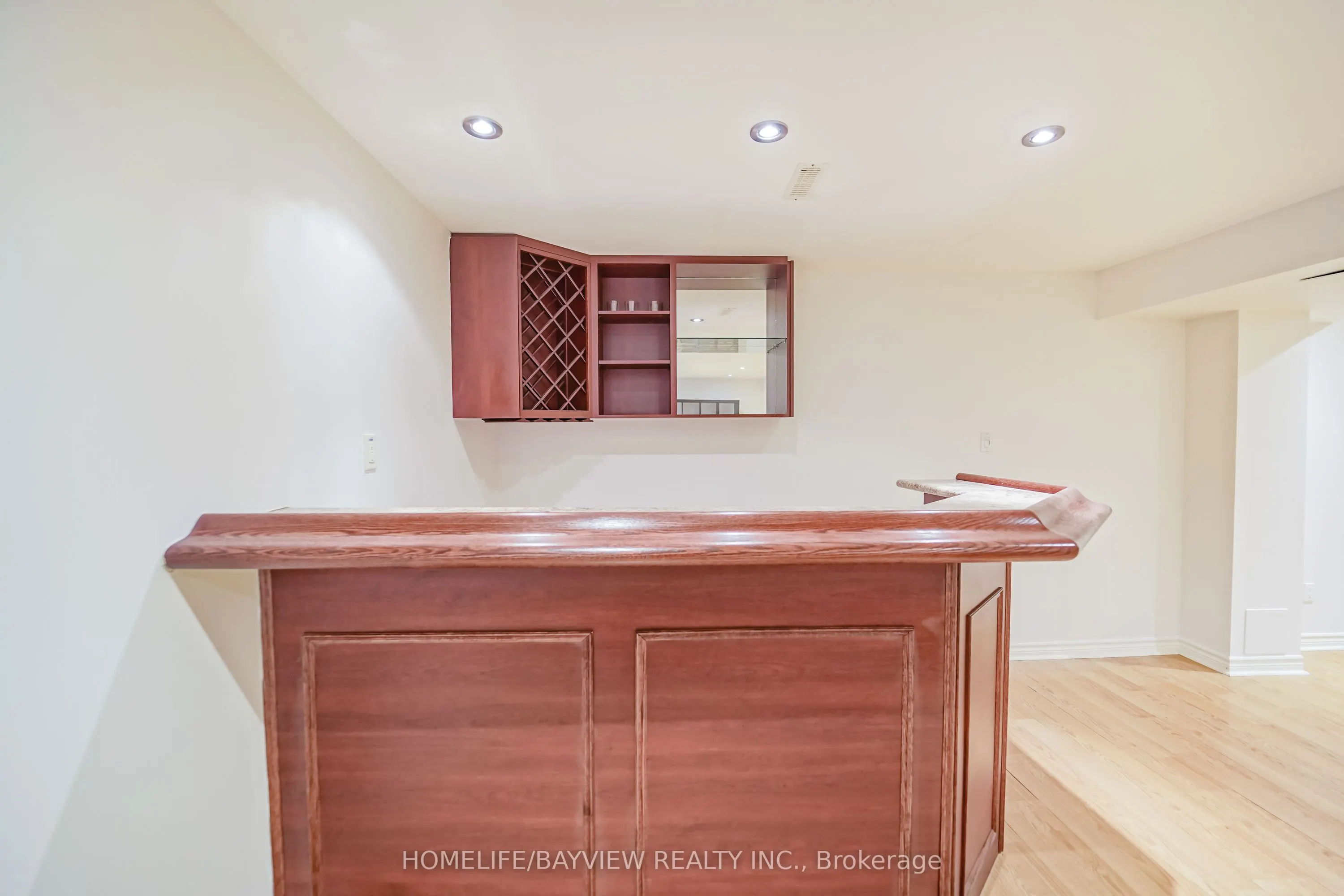 580 Elgin Mills Road W