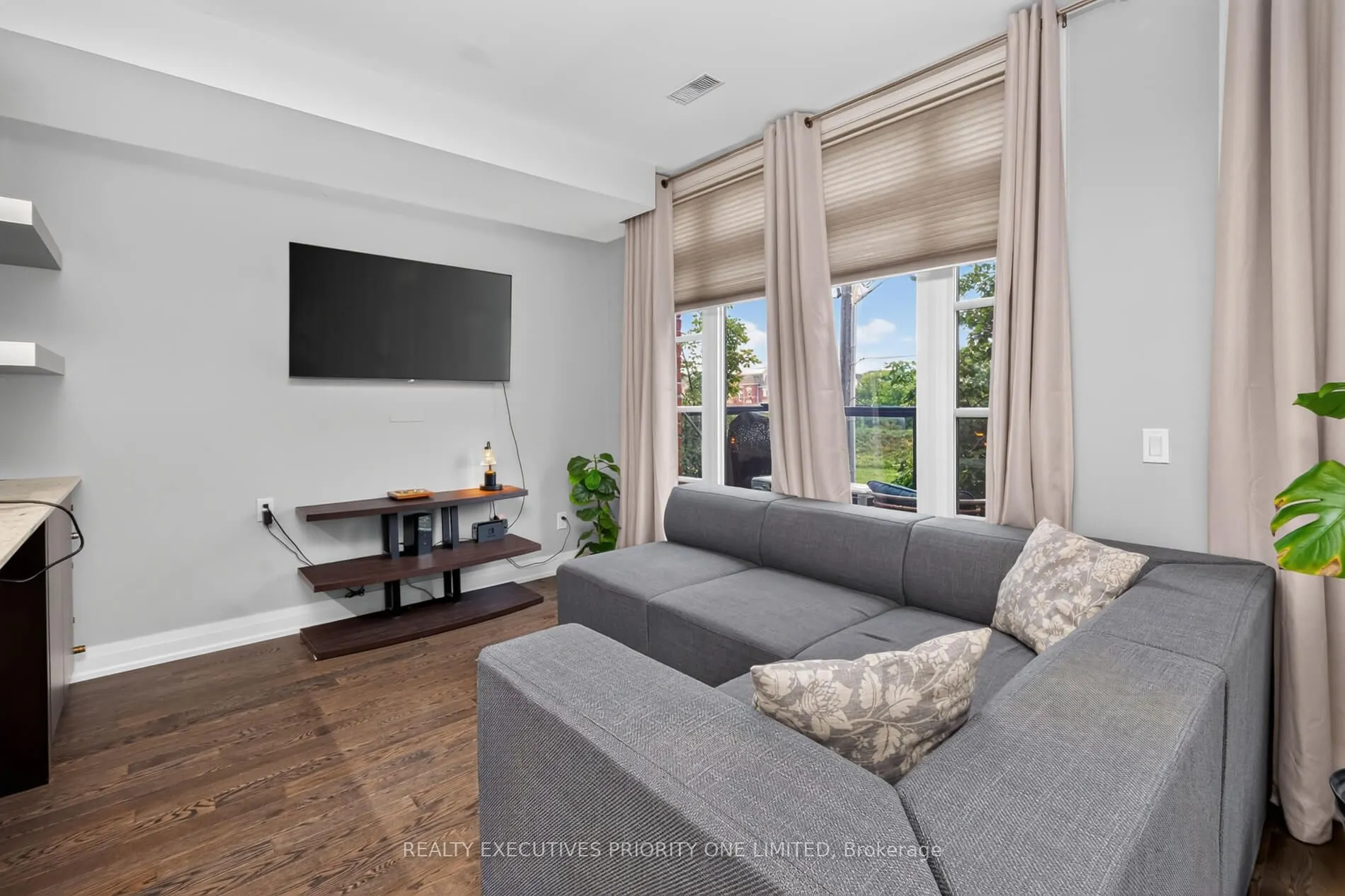 8161 Kipling Avenue #59