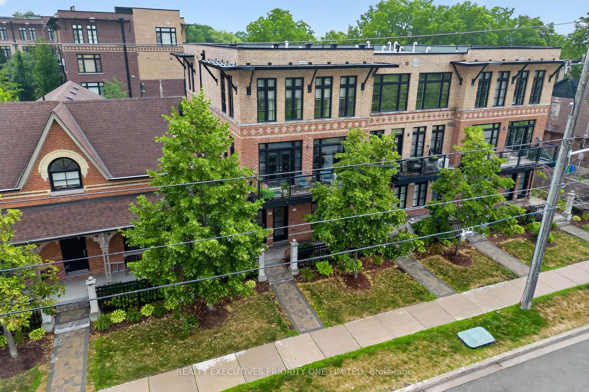 8161 Kipling Avenue #59