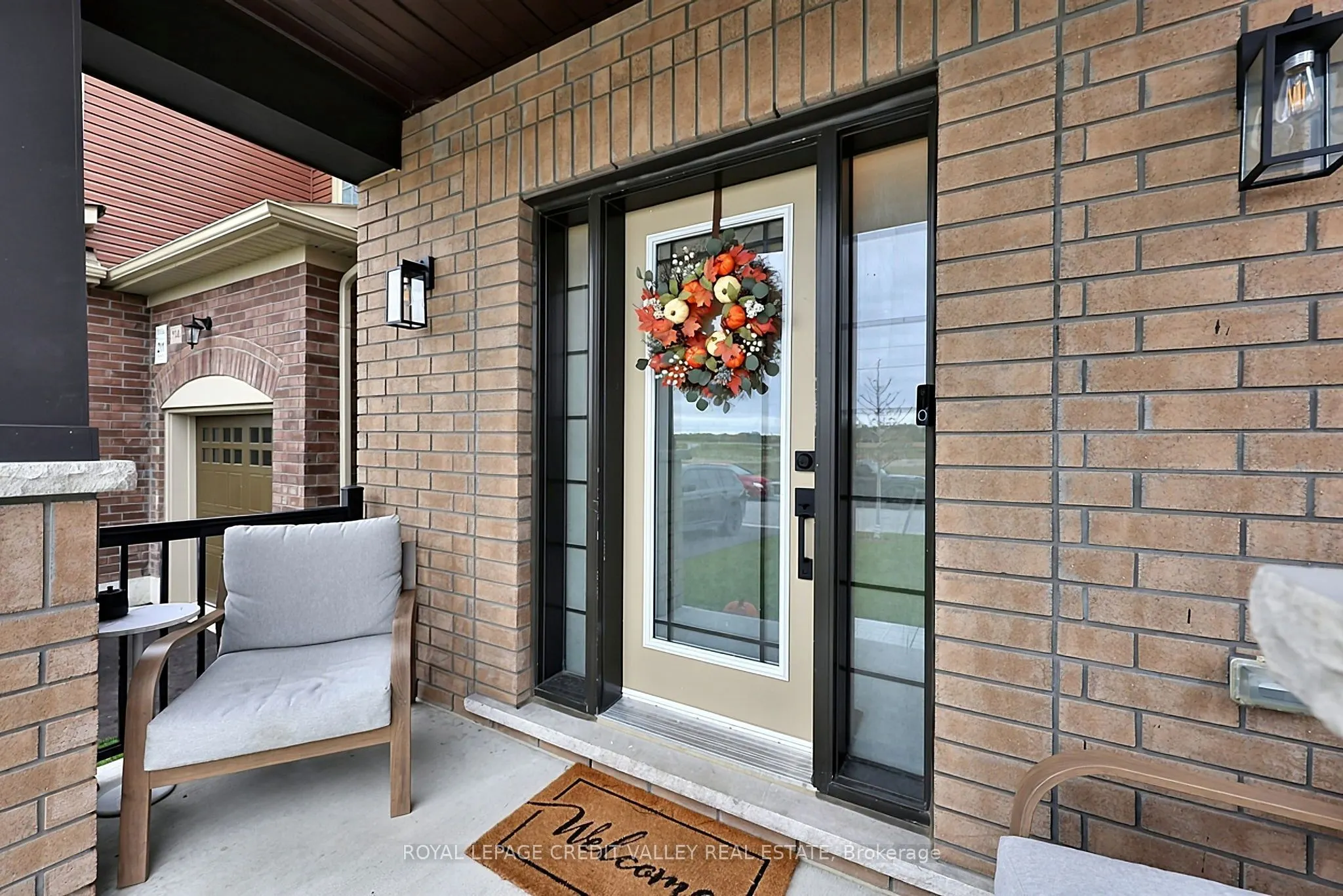 112 Lorne Thomas Place