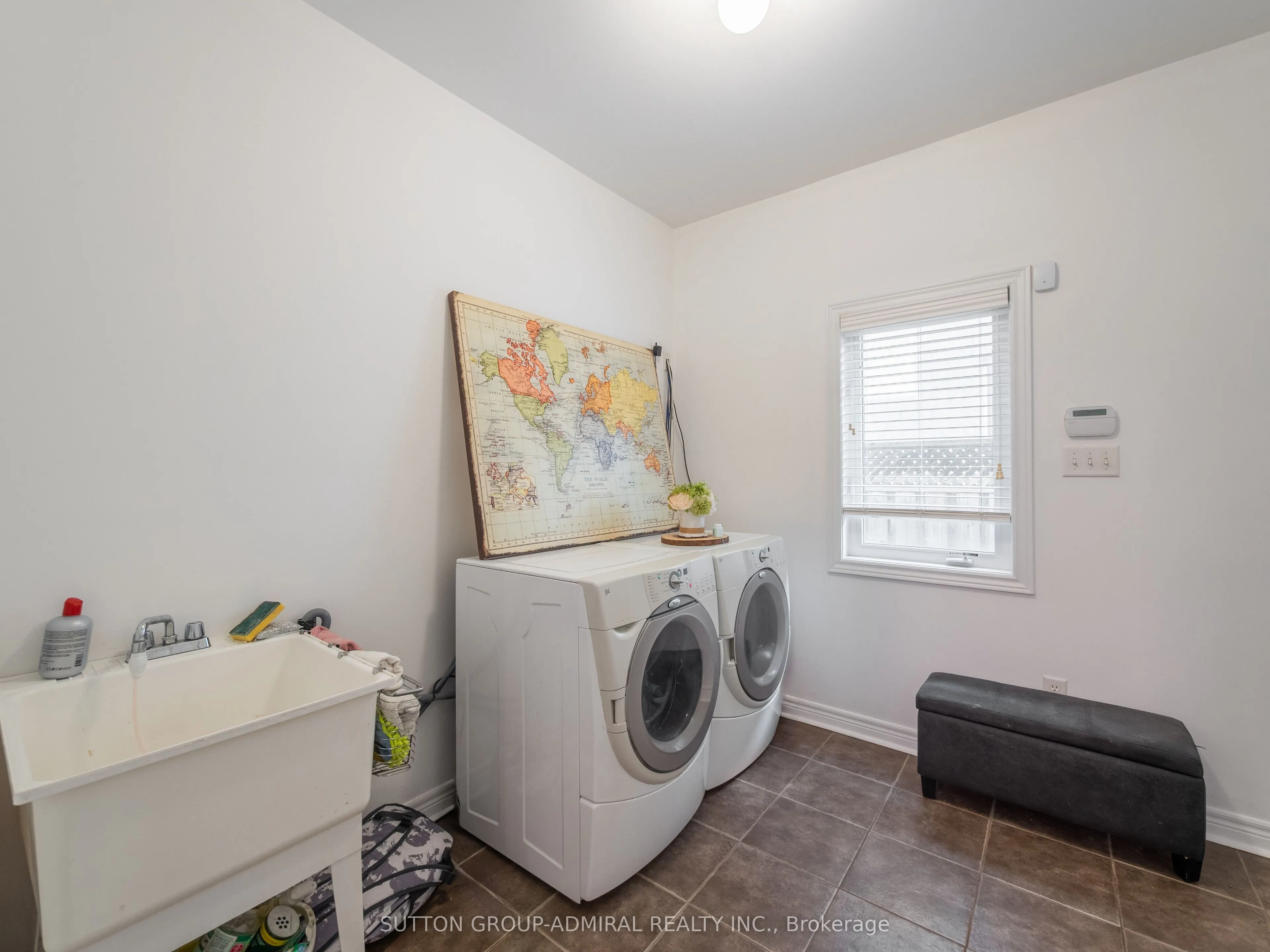 87 Rivington Avenue