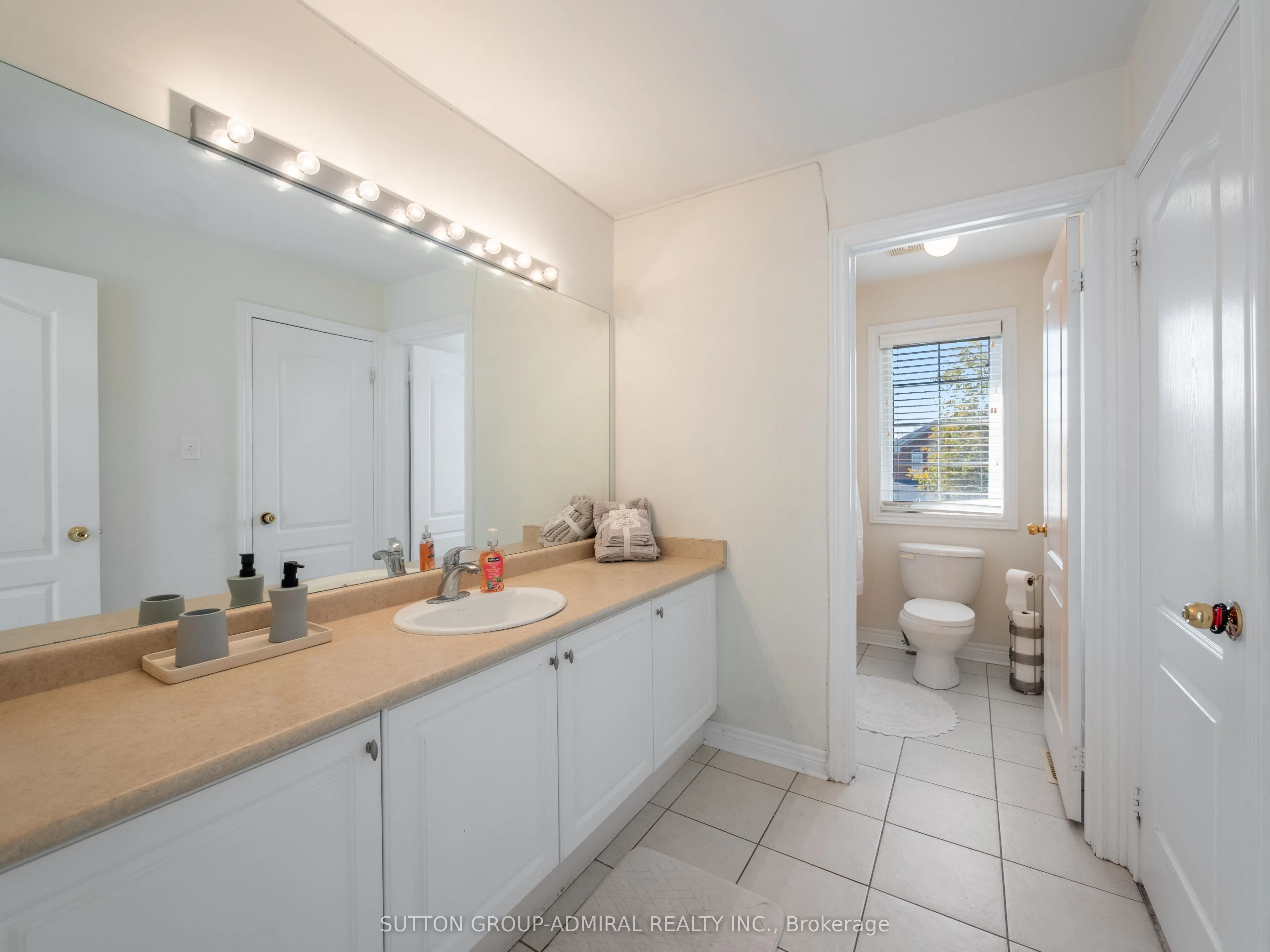 87 Rivington Avenue