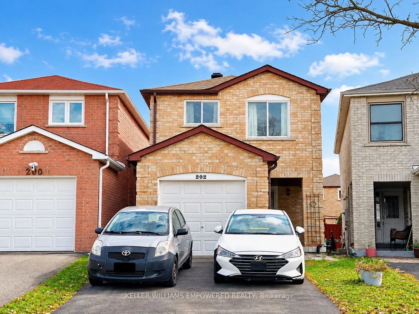 202 Stather Crescent