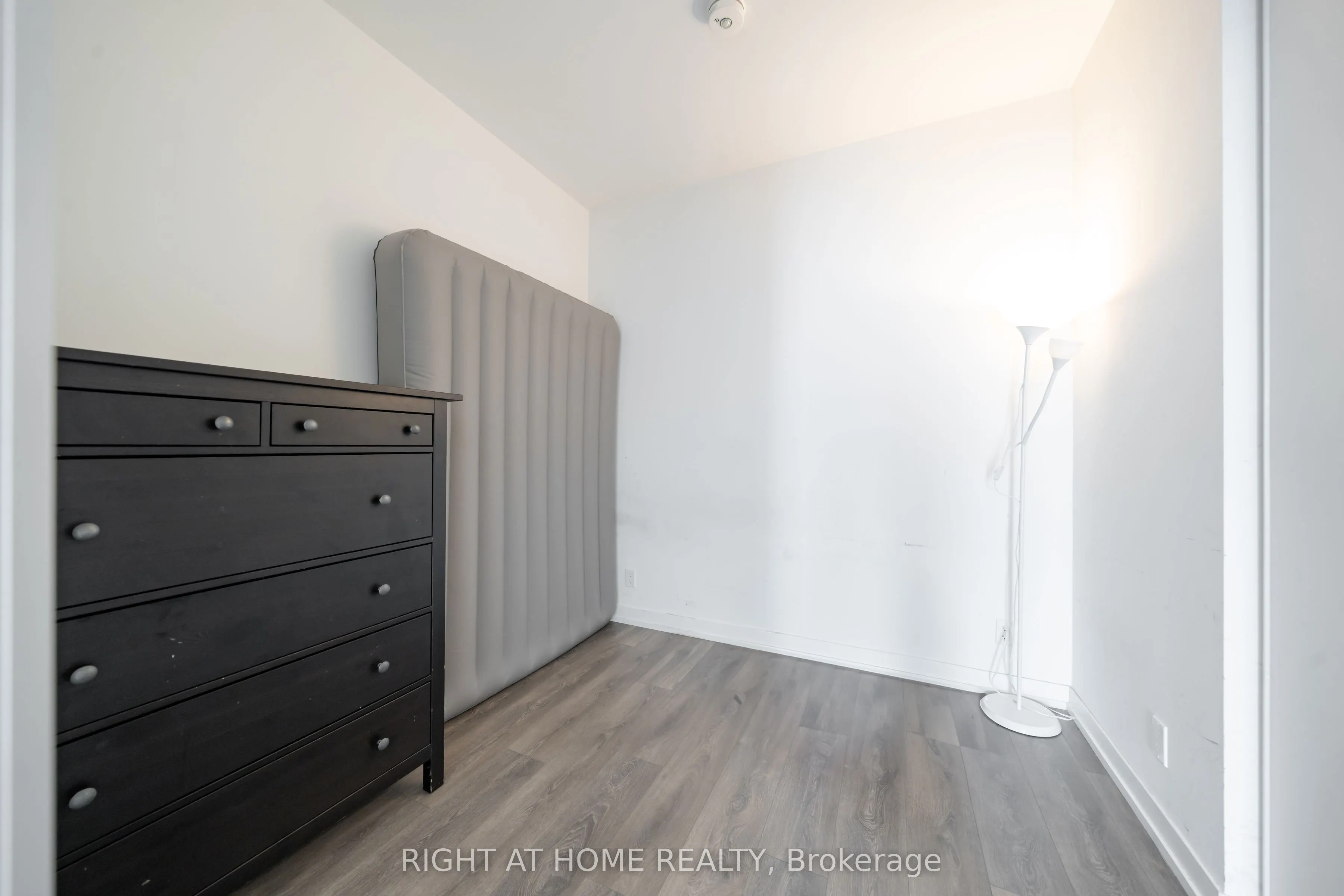 5 Buttermill Avenue #1005