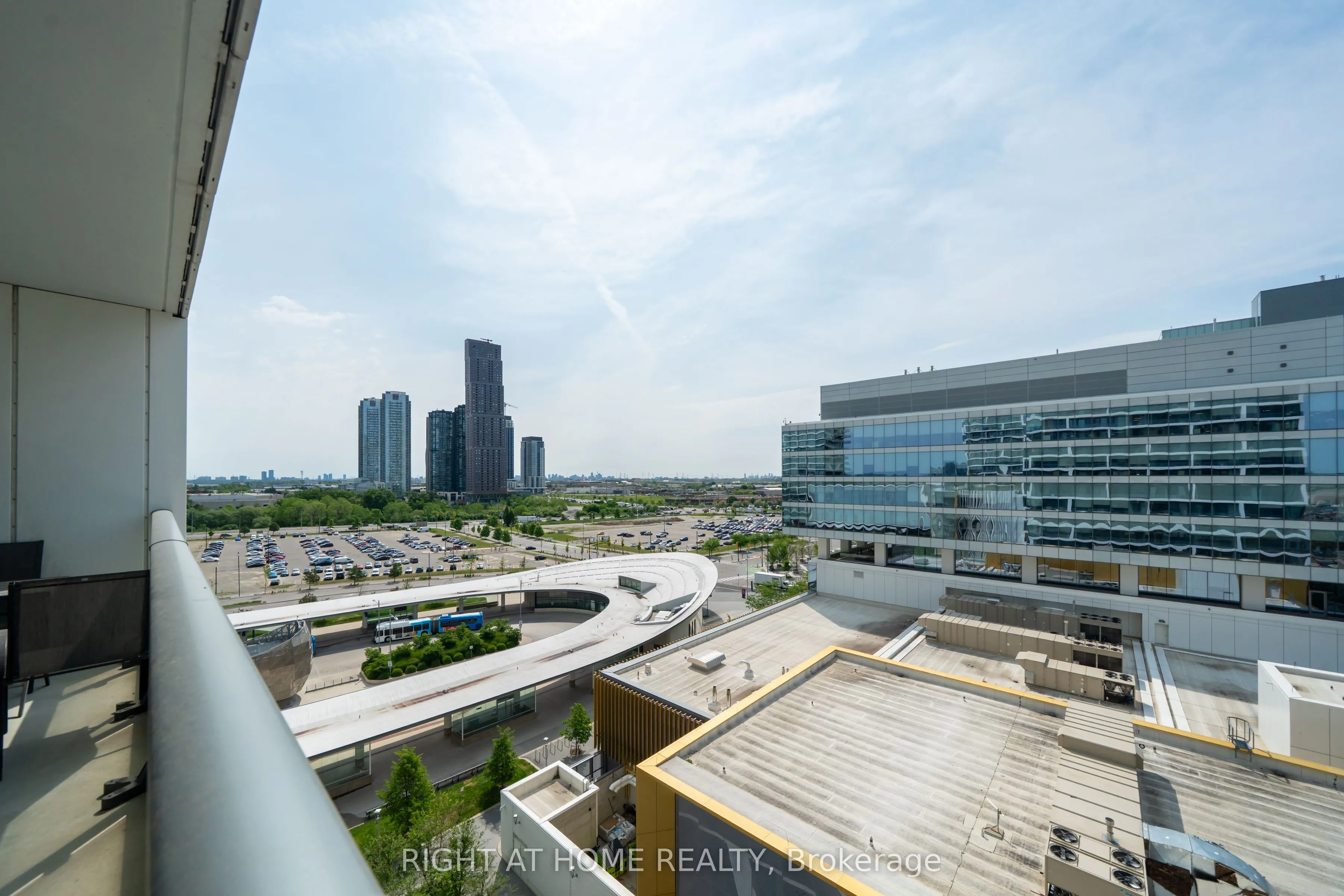 5 Buttermill Avenue #1005