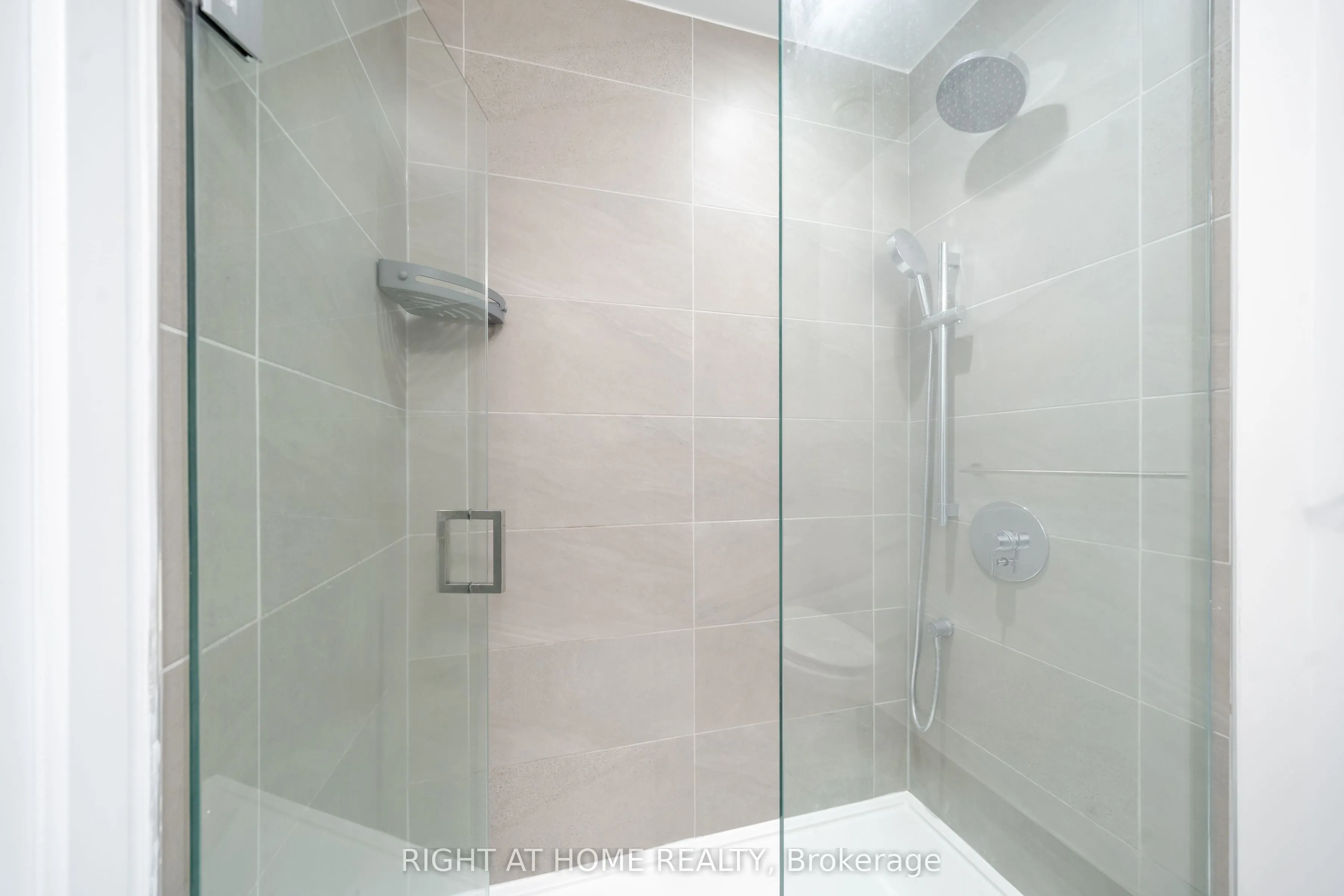 5 Buttermill Avenue #1005