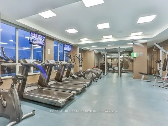 7161 Yonge Street #621