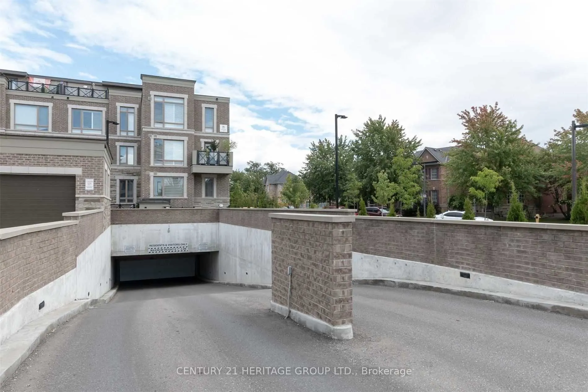 20 Dunsheath Way #309