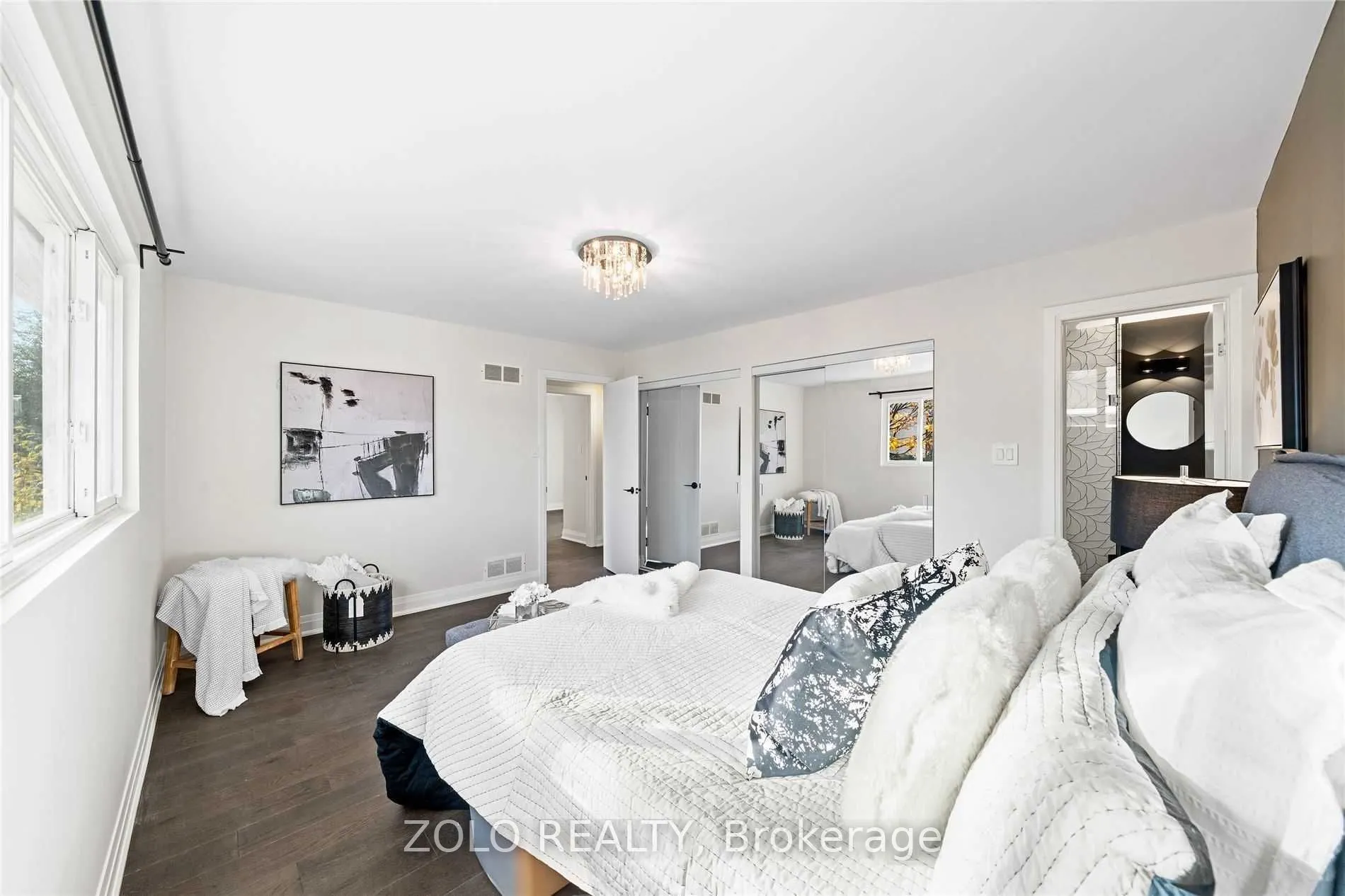 20 Eastman Crescent