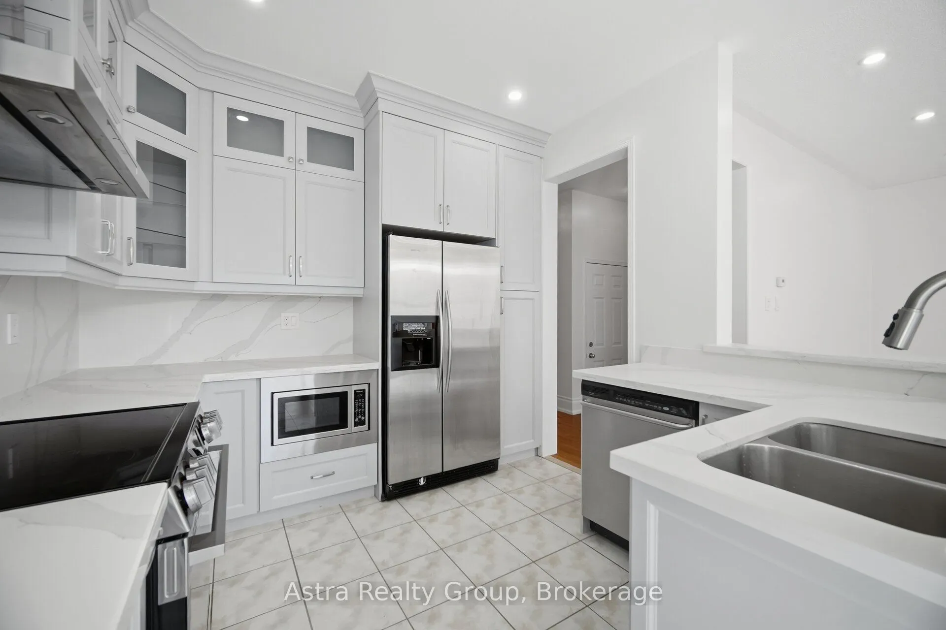 47 Reindeer Crescent