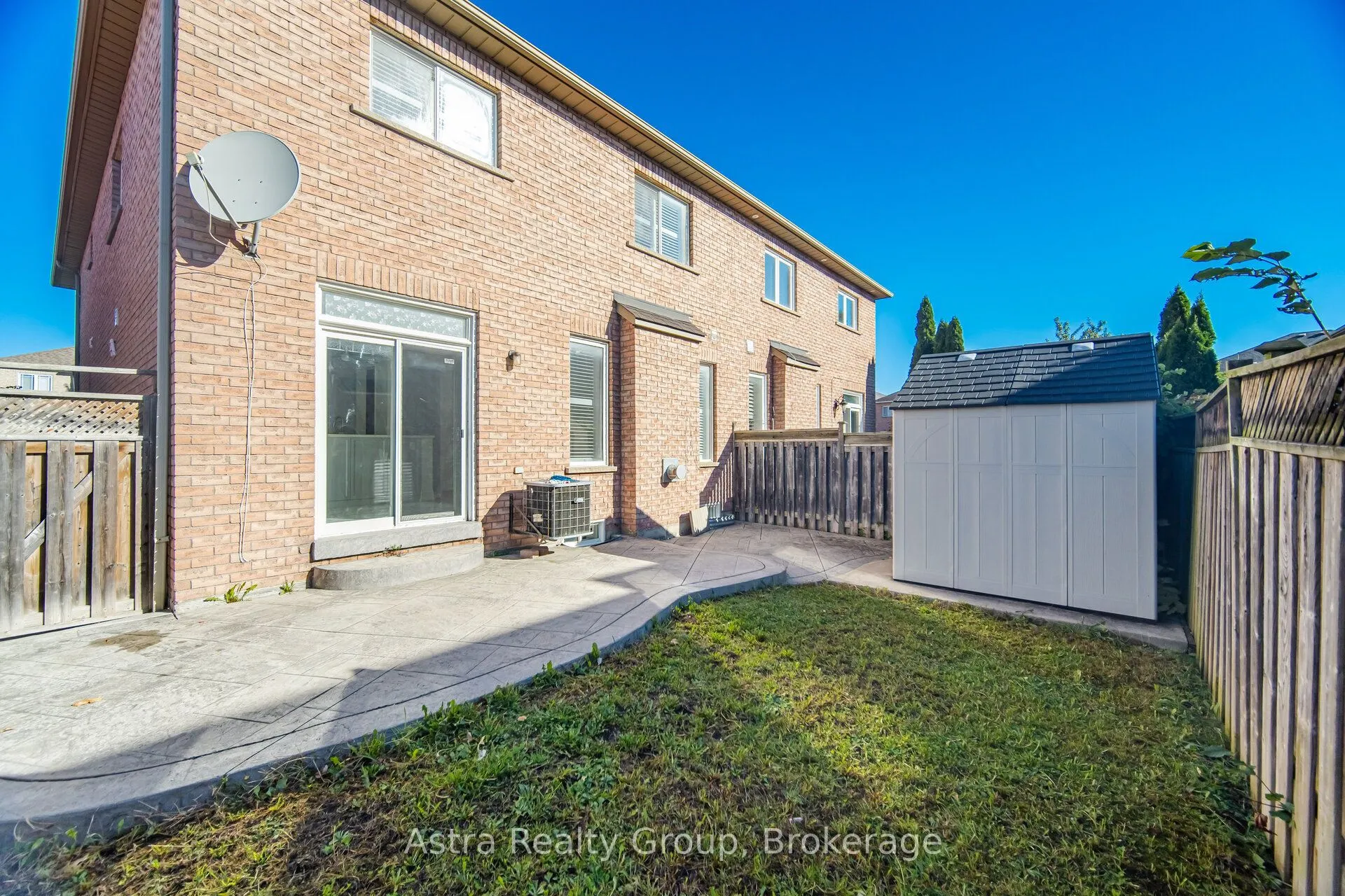 47 Reindeer Crescent