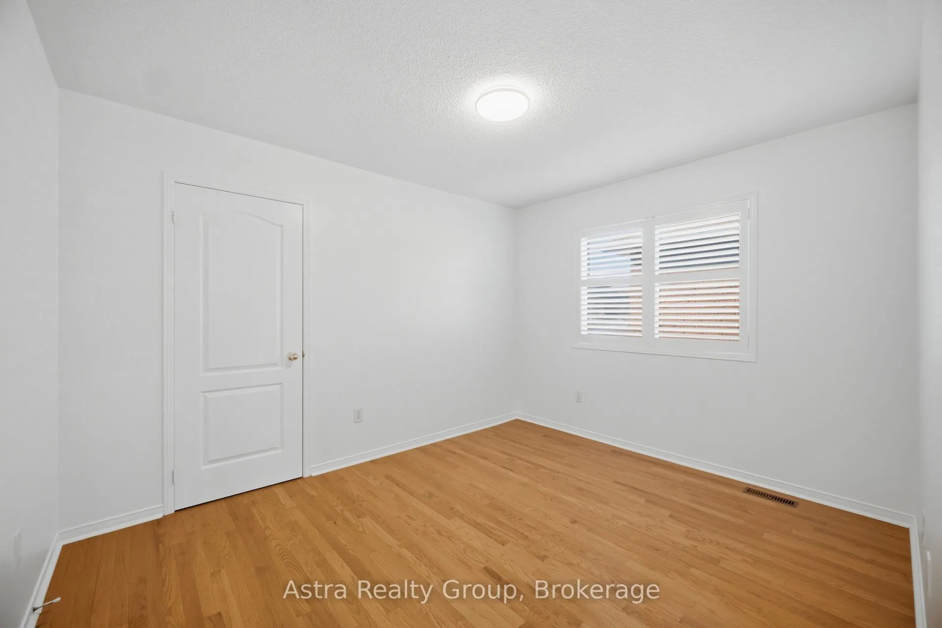 47 Reindeer Crescent
