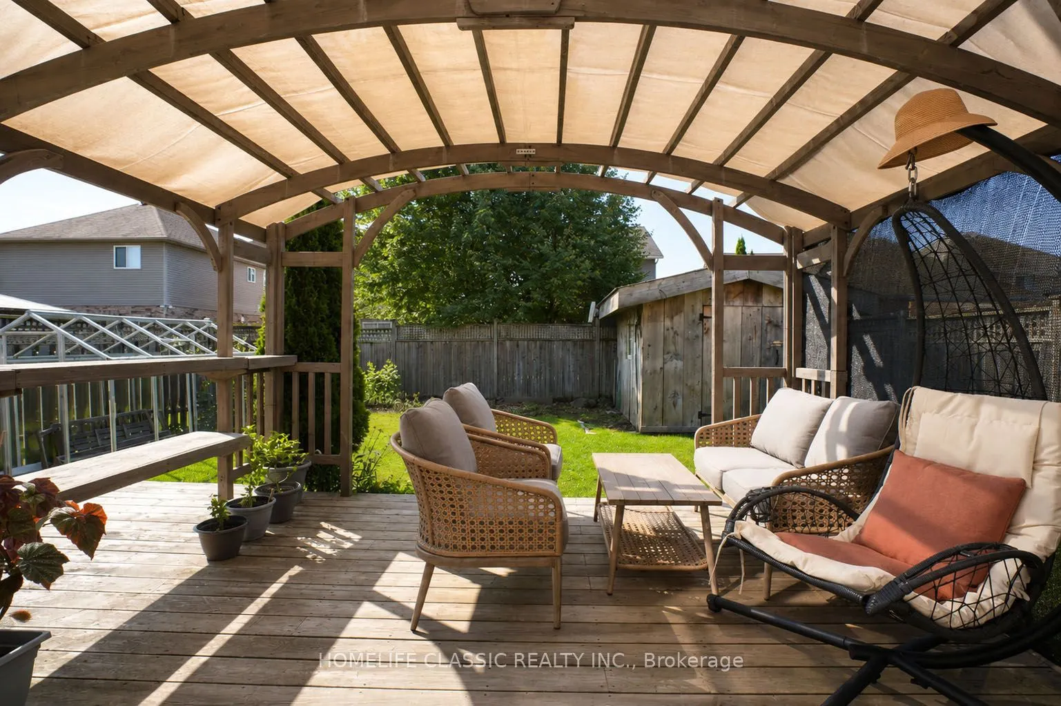 5 IRWIN Crescent