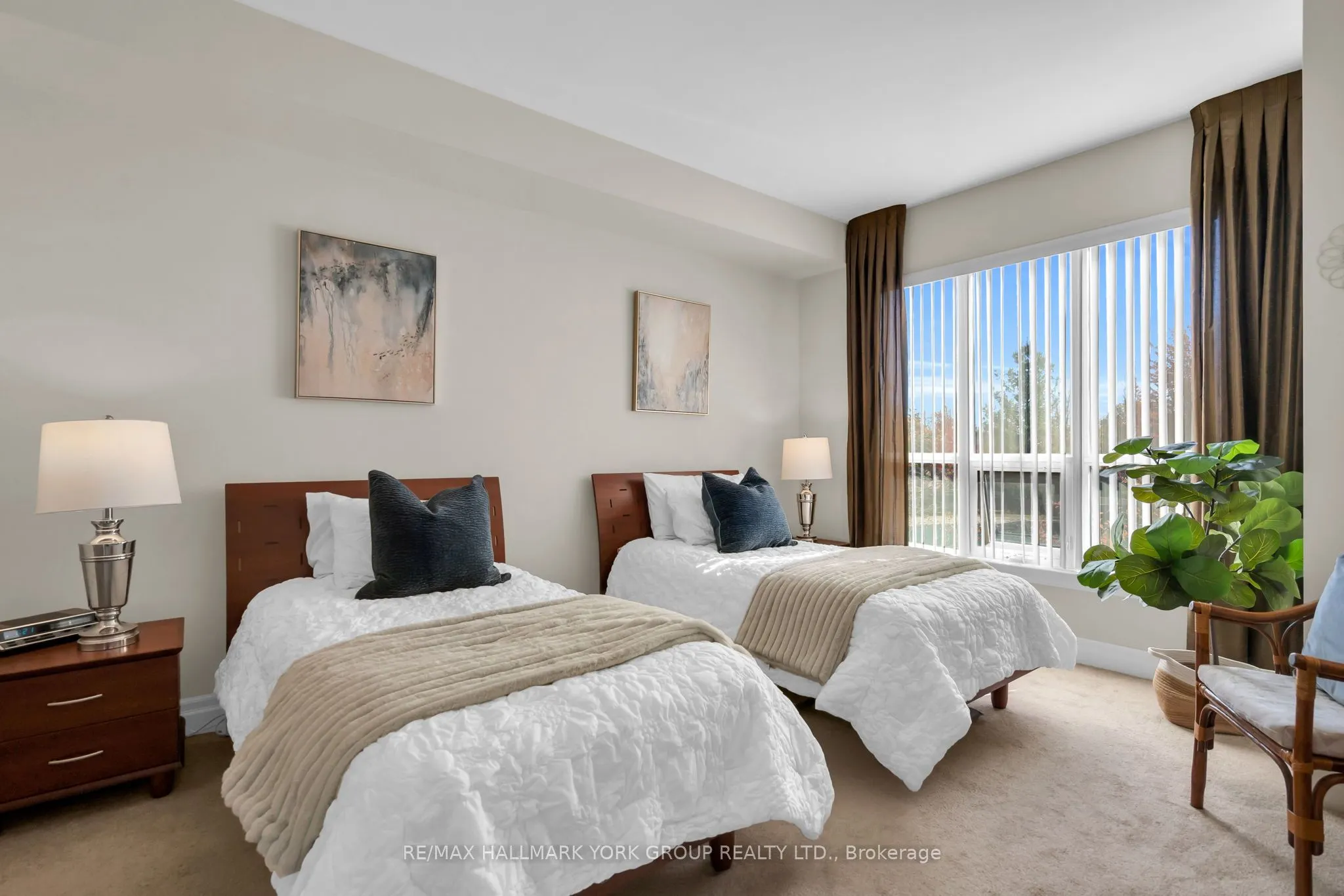 180 John West Way #212