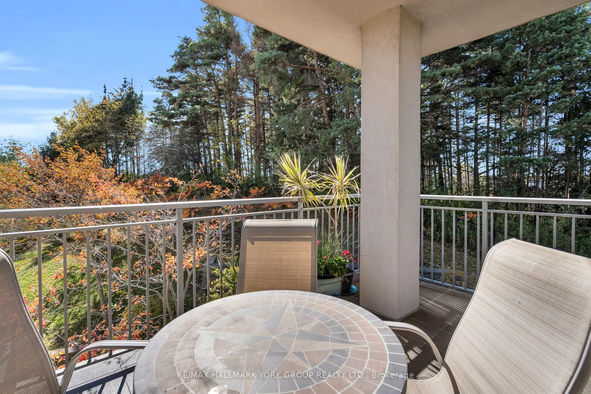180 John West Way #212