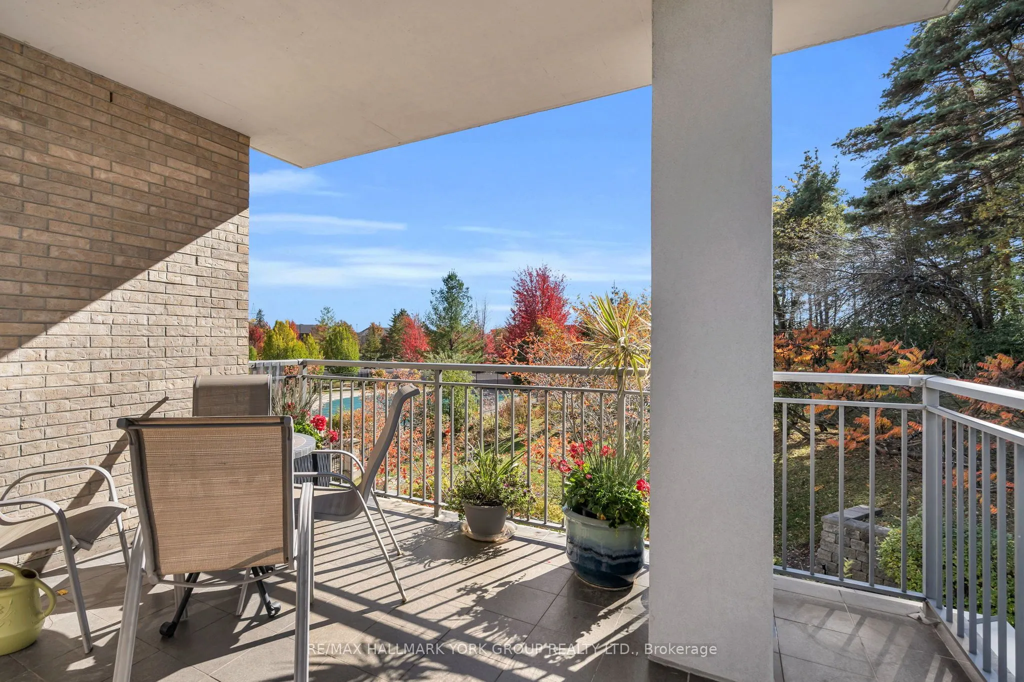 180 John West Way #212