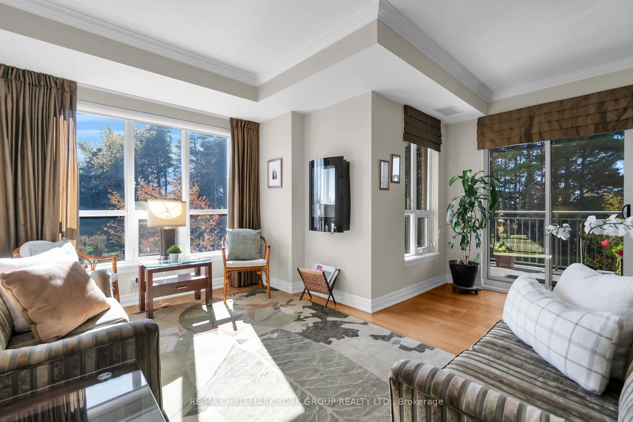 180 John West Way #212