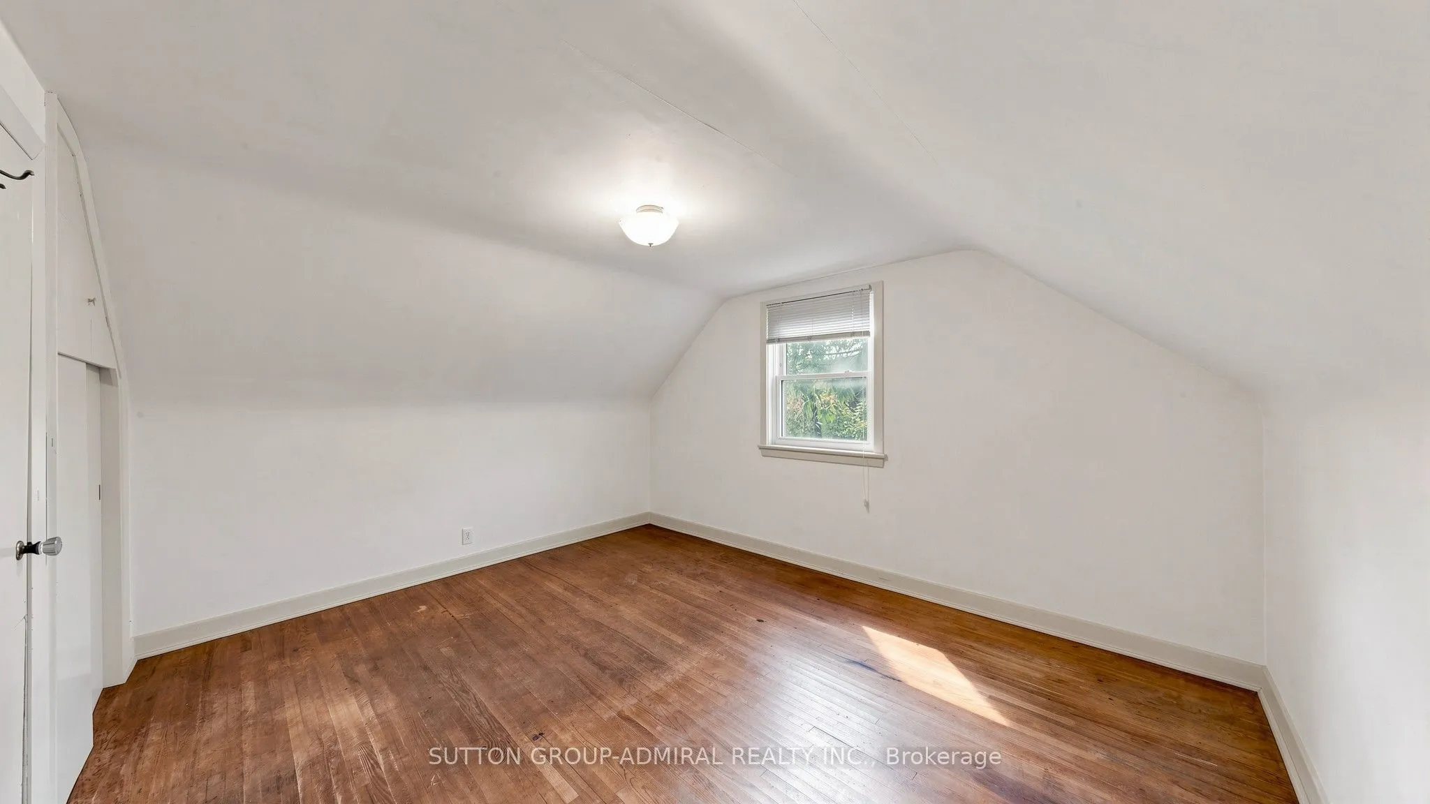 10 Highland Park Boulevard