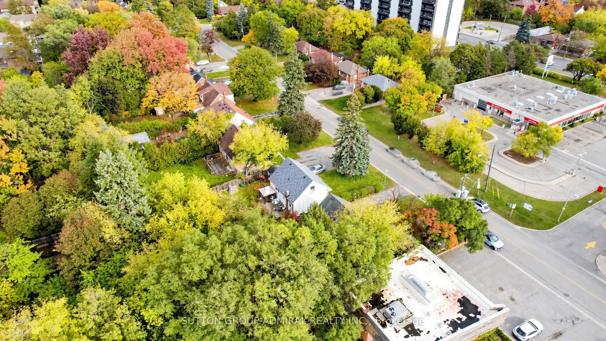 10 Highland Park Boulevard
