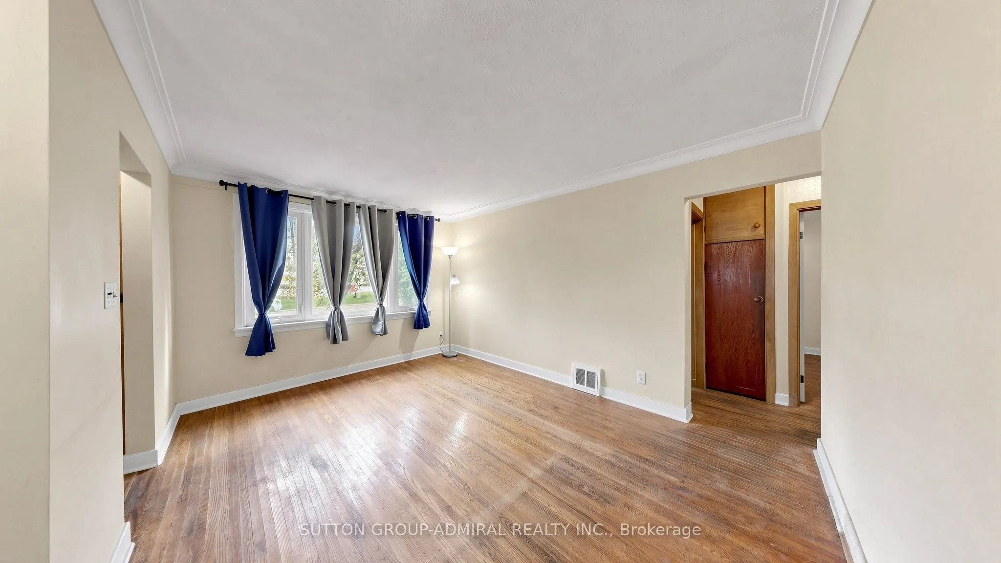 10 Highland Park Boulevard
