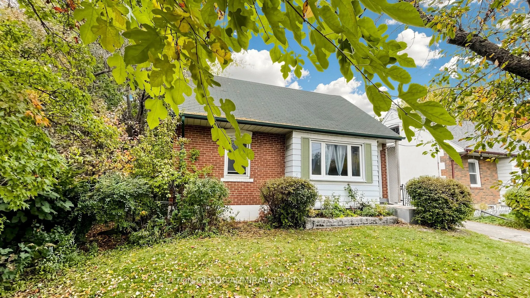 10 Highland Park Boulevard