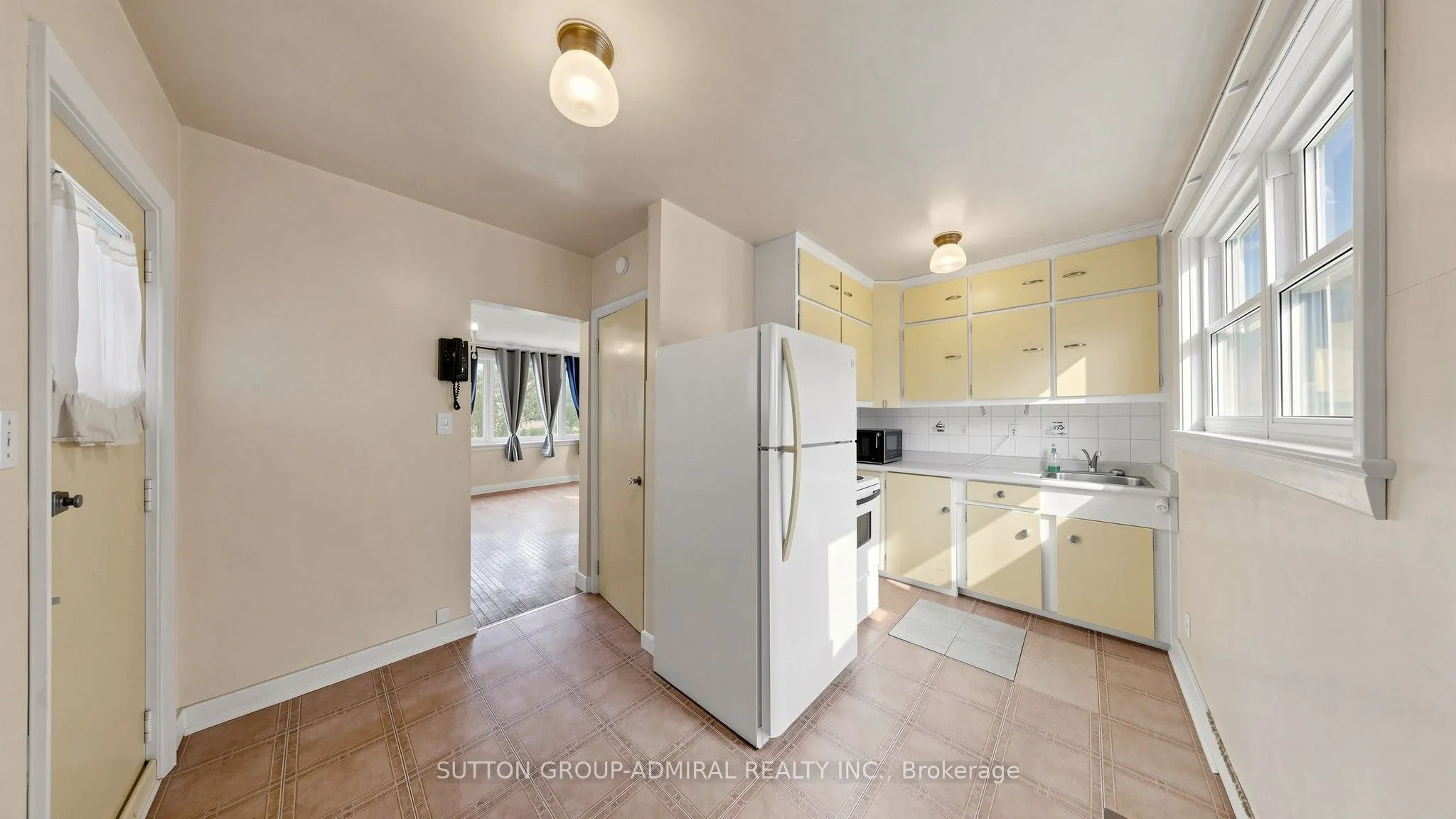 10 Highland Park Boulevard
