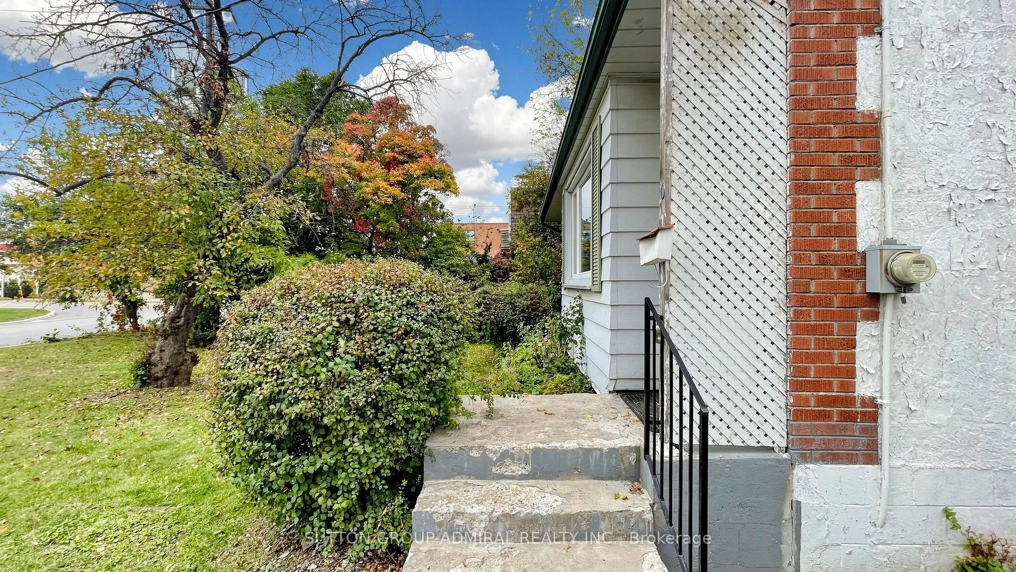 10 Highland Park Boulevard