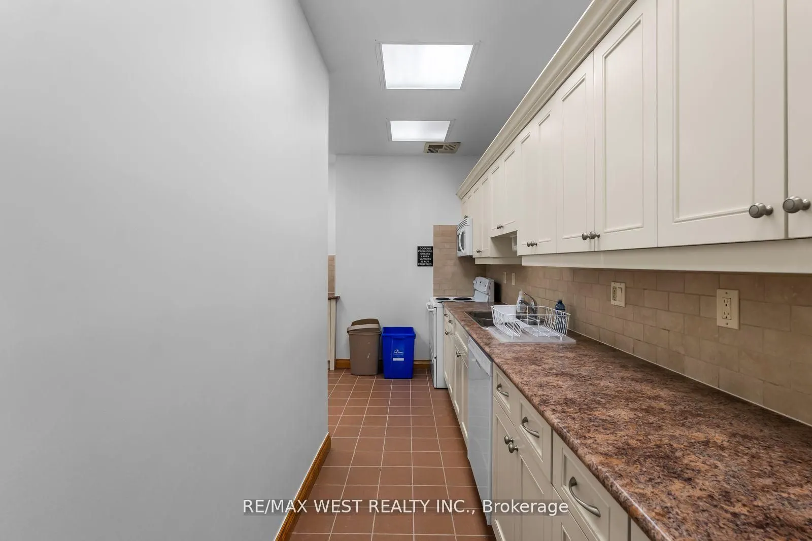 100 Observatory Lane #502