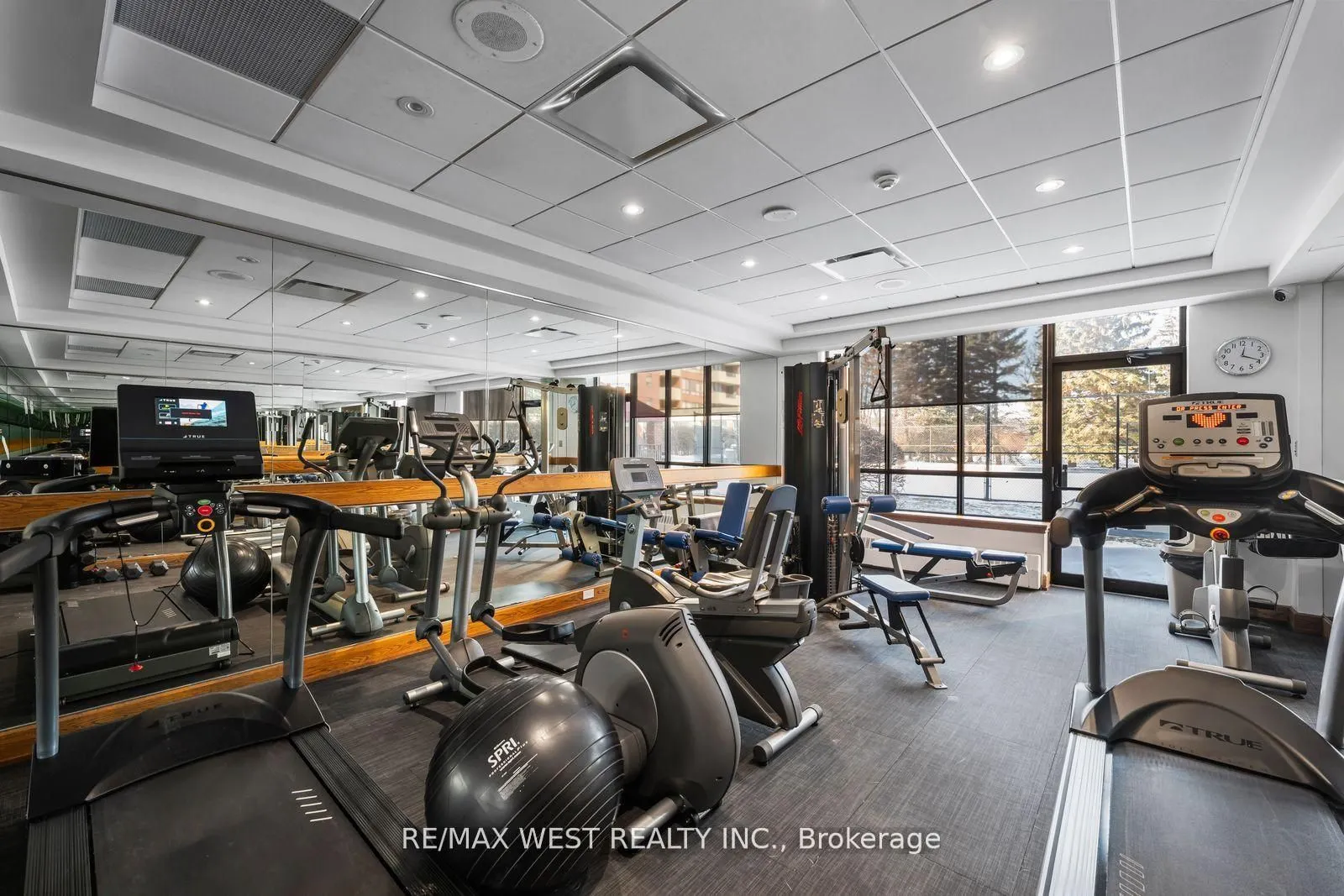 100 Observatory Lane #502