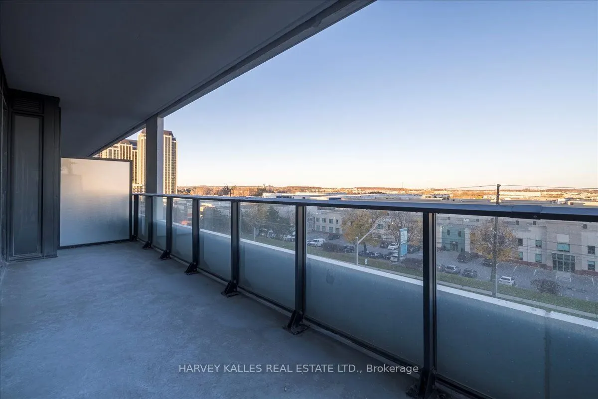 8960 Jane Street #411