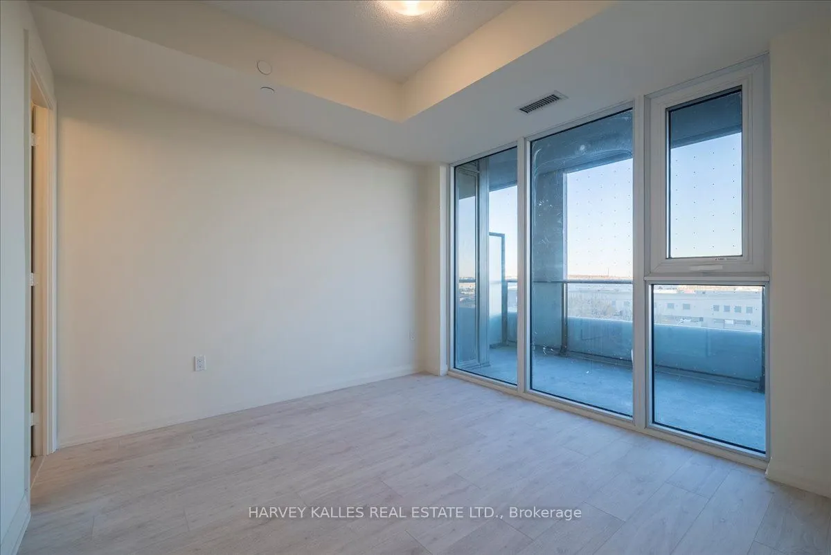 8960 Jane Street #411