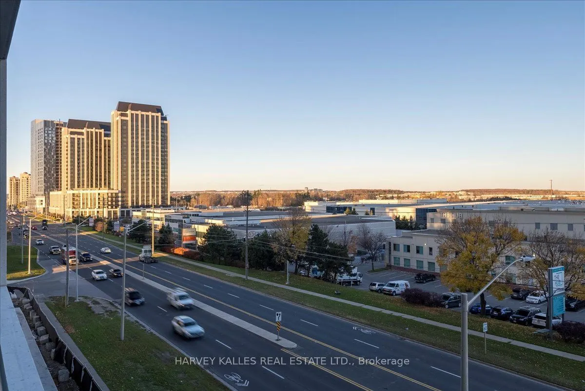 8960 Jane Street #411