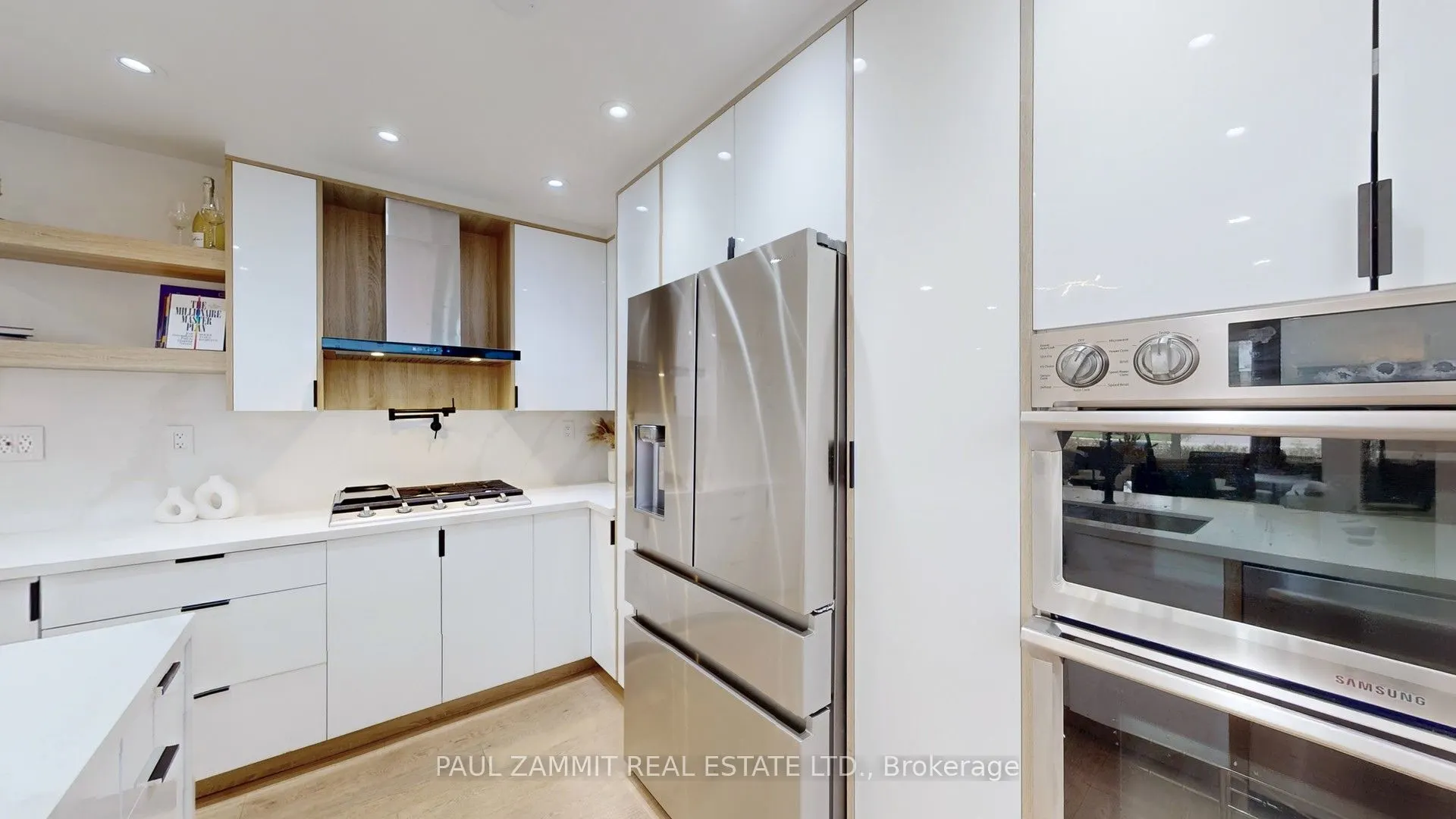 31 Henderson Avenue