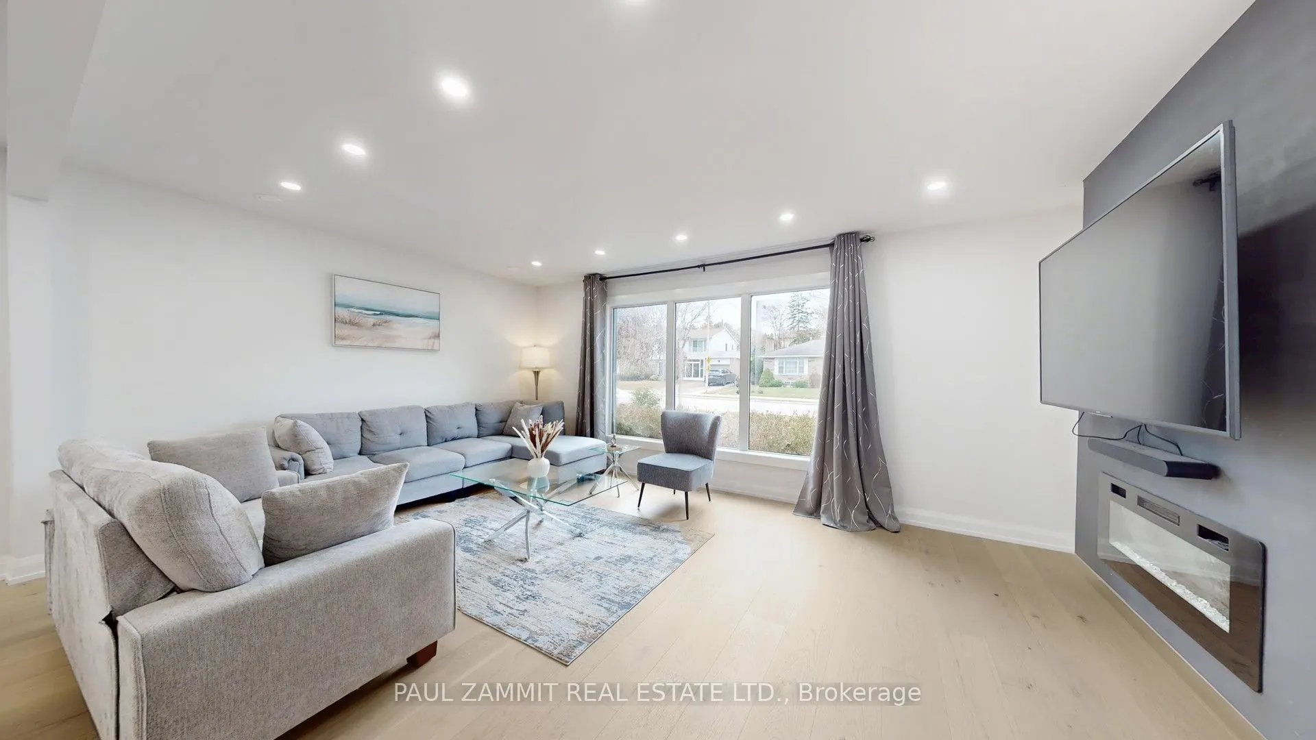 31 Henderson Avenue