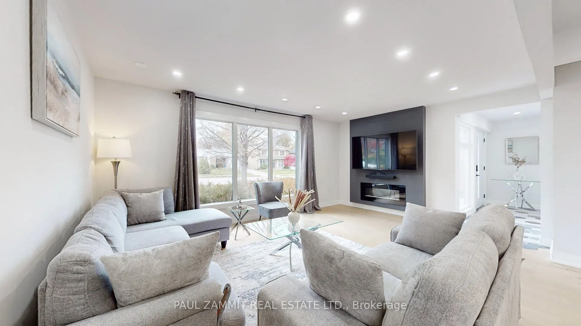 31 Henderson Avenue