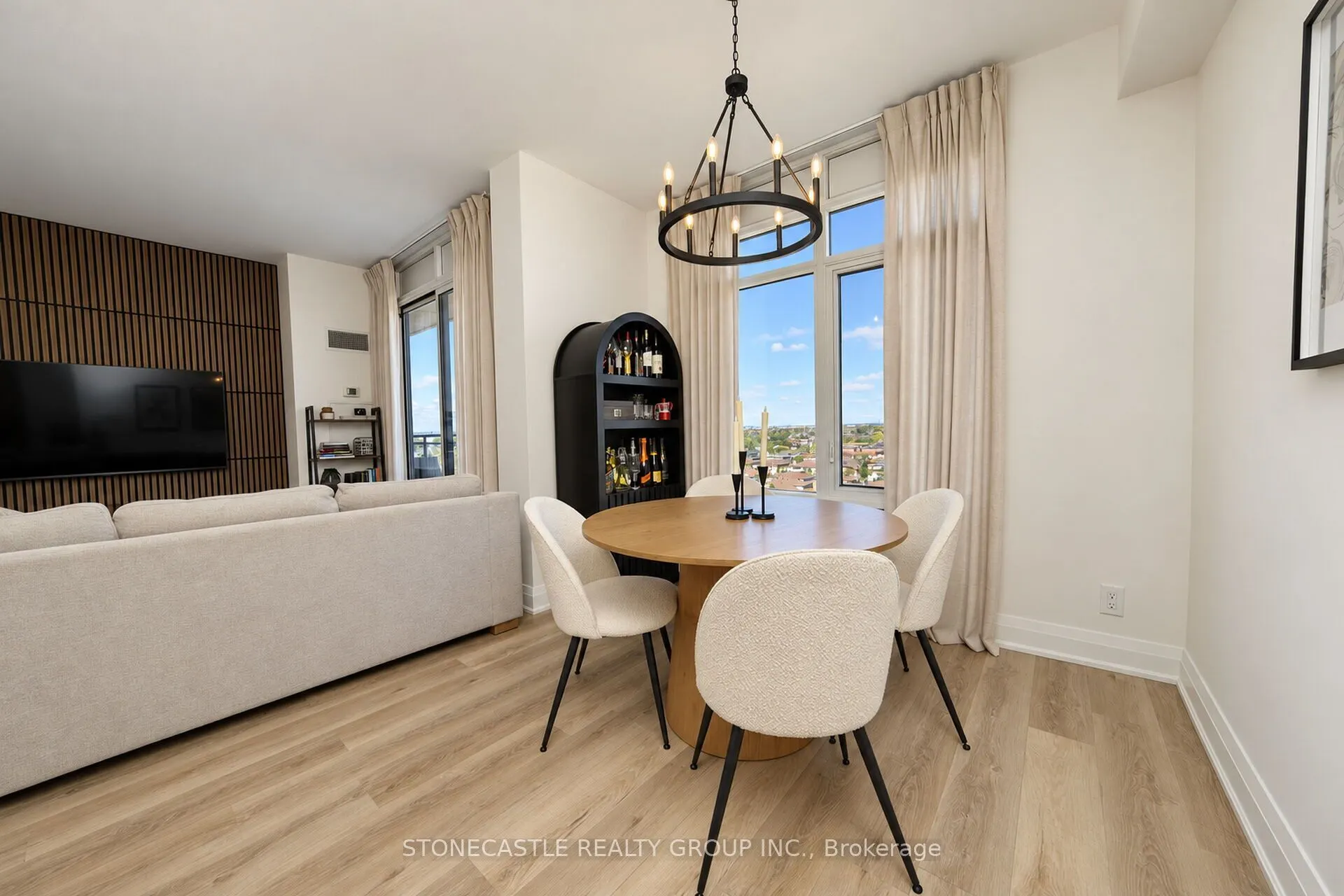12 Woodstream Boulevard #920