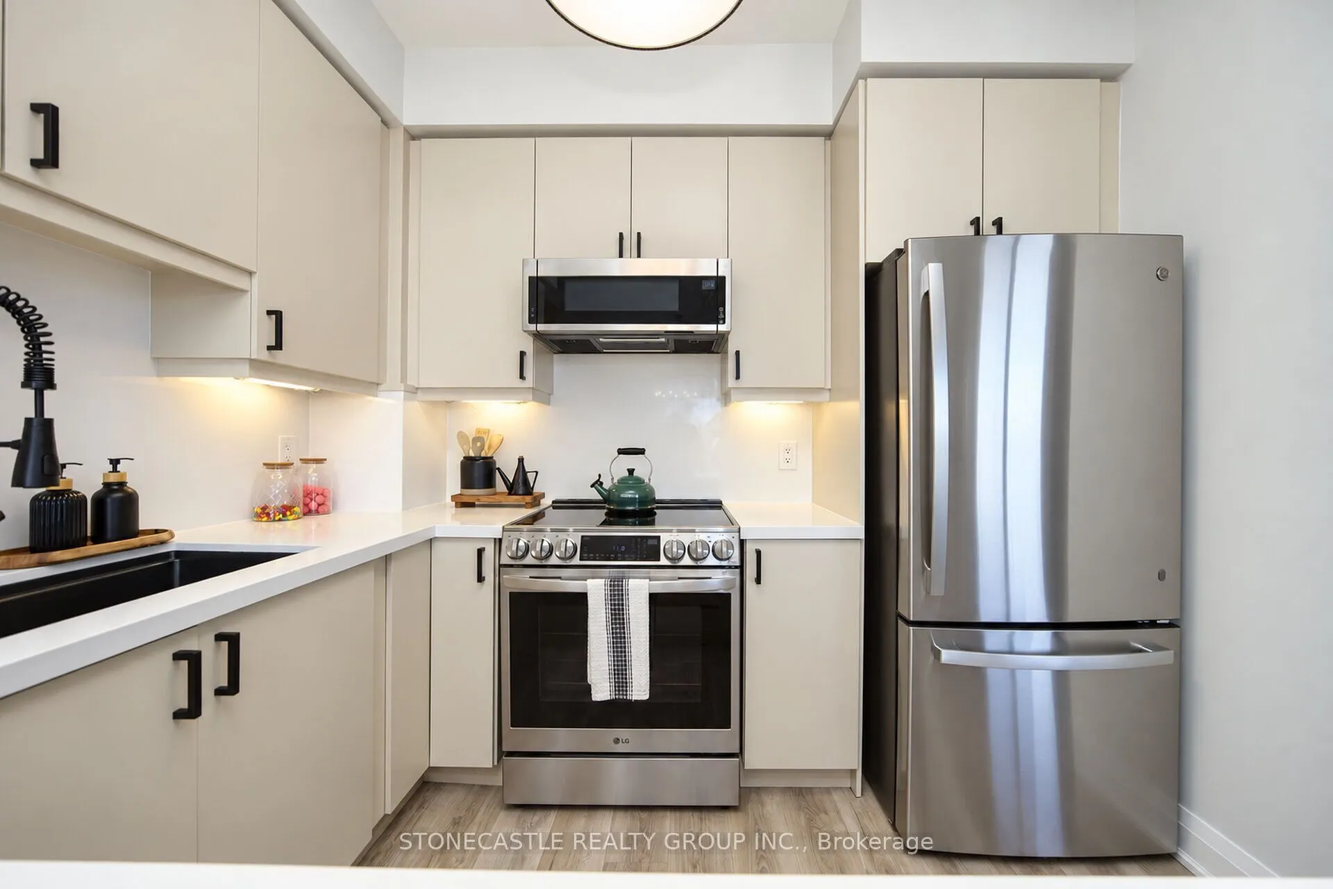 12 Woodstream Boulevard #920