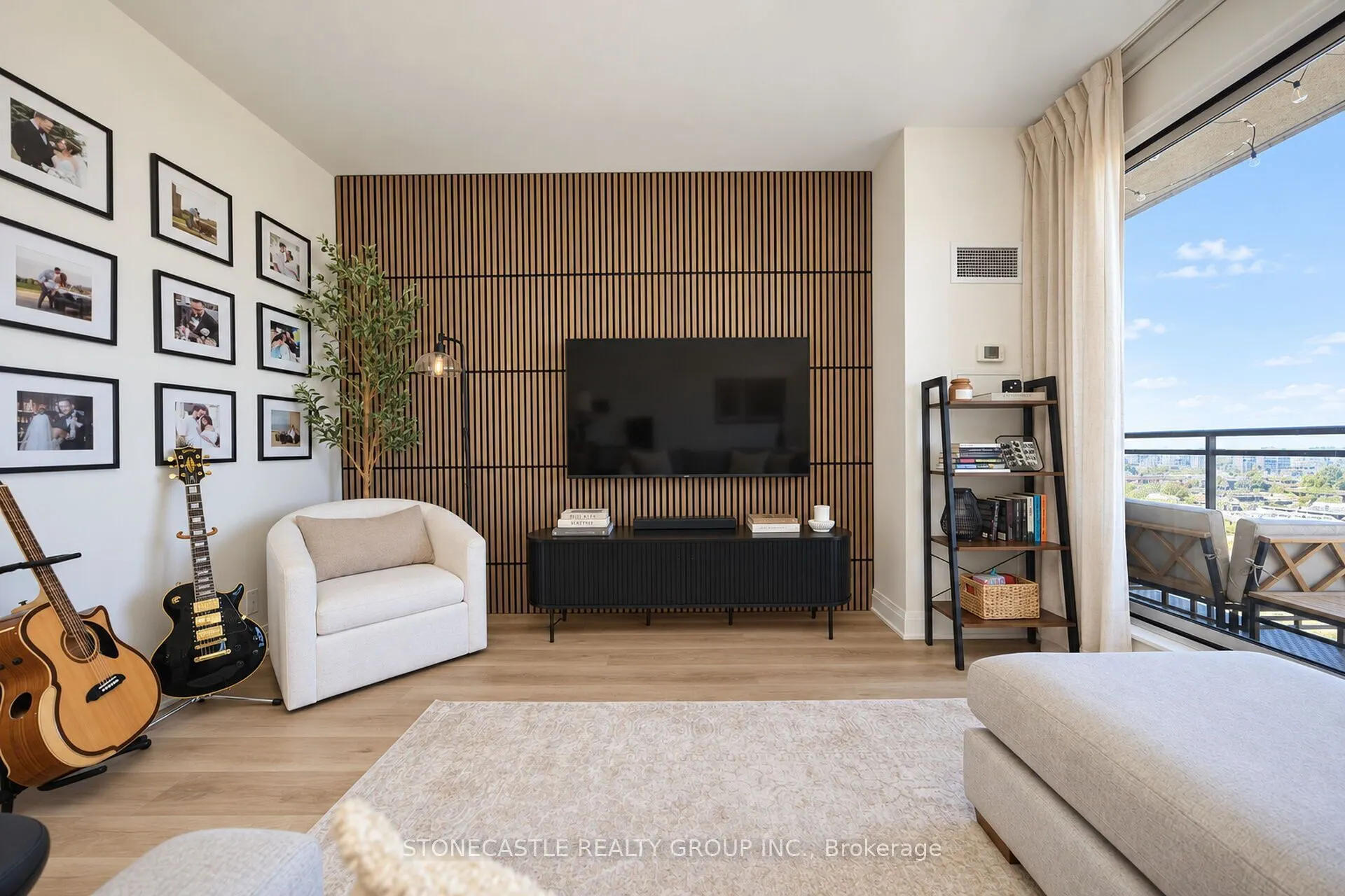 12 Woodstream Boulevard #920