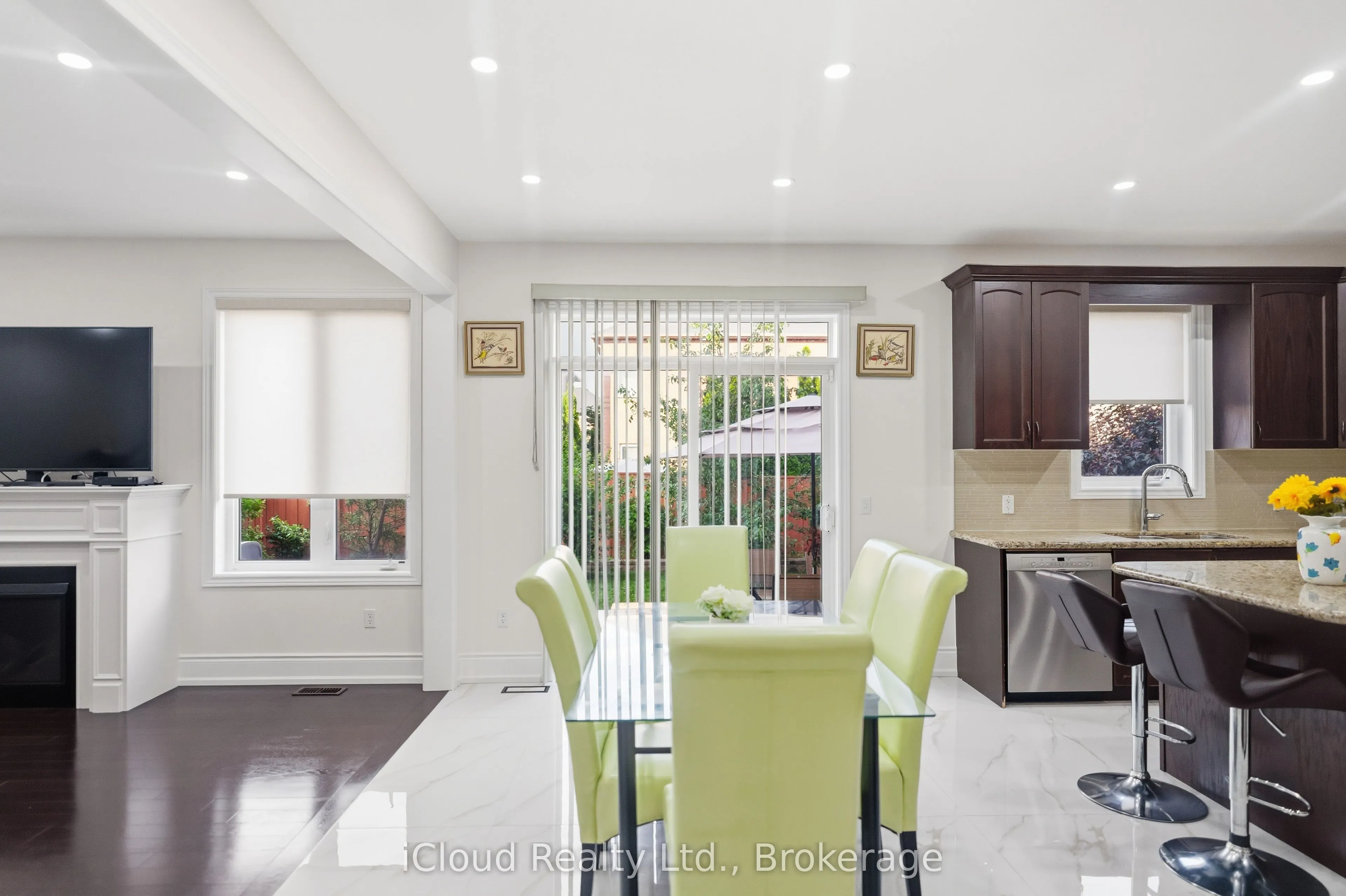 5 Leith Drive
