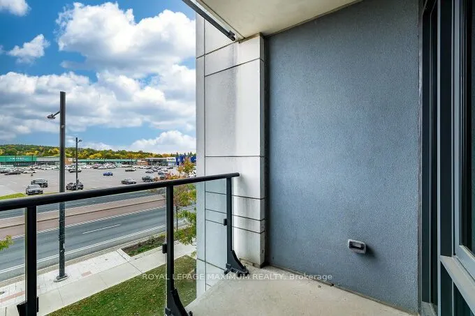 9600 Yonge Street #219B