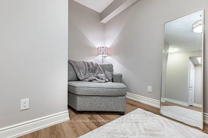 9600 Yonge Street #219B
