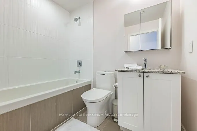 9600 Yonge Street #219B
