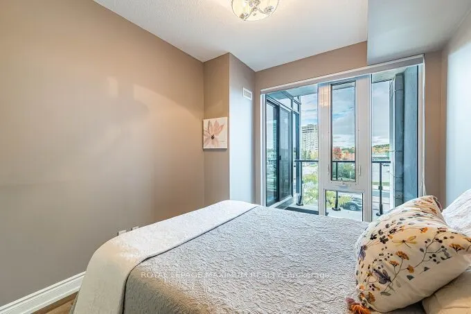 9600 Yonge Street #219B