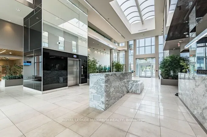 9600 Yonge Street #219B