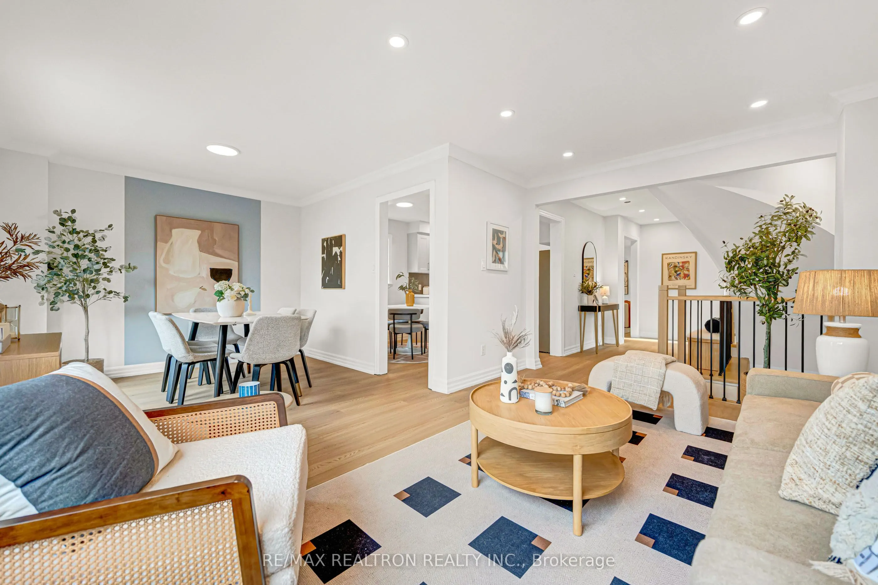 6 Woolen Mill Road