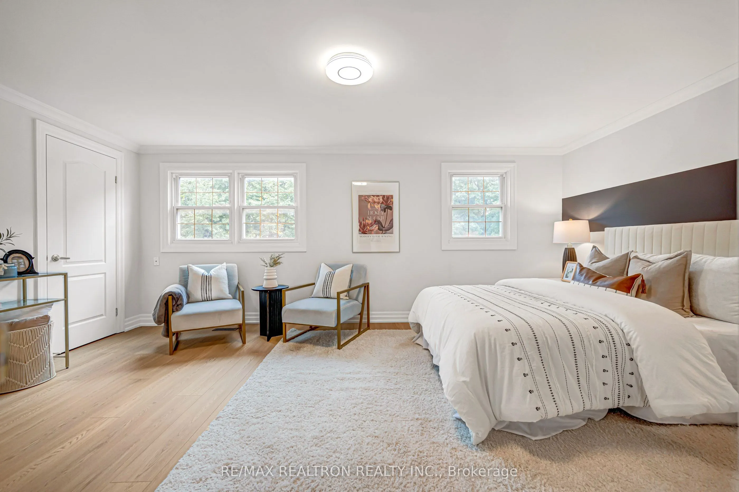 6 Woolen Mill Road