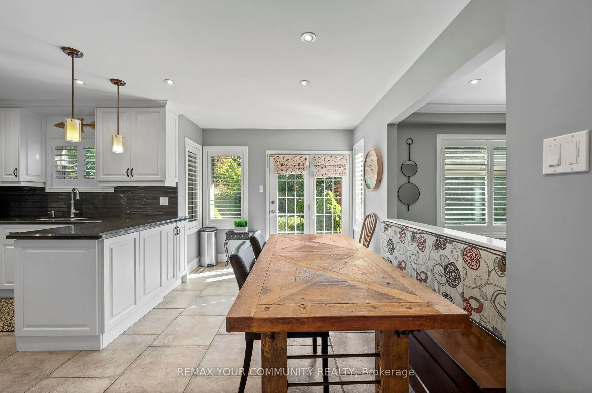 25 Albery Crescent