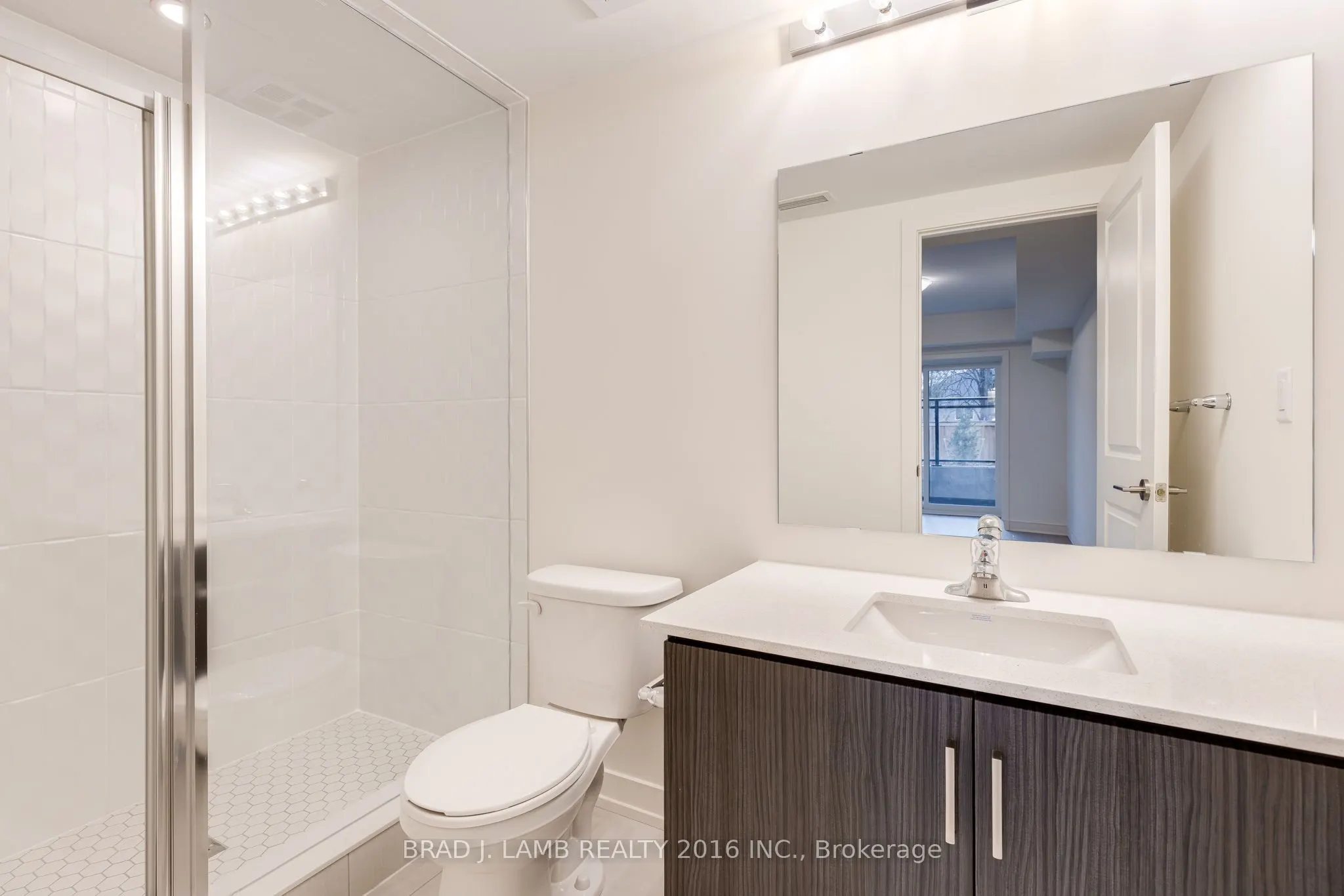 58 Elizabeth Street S #2106