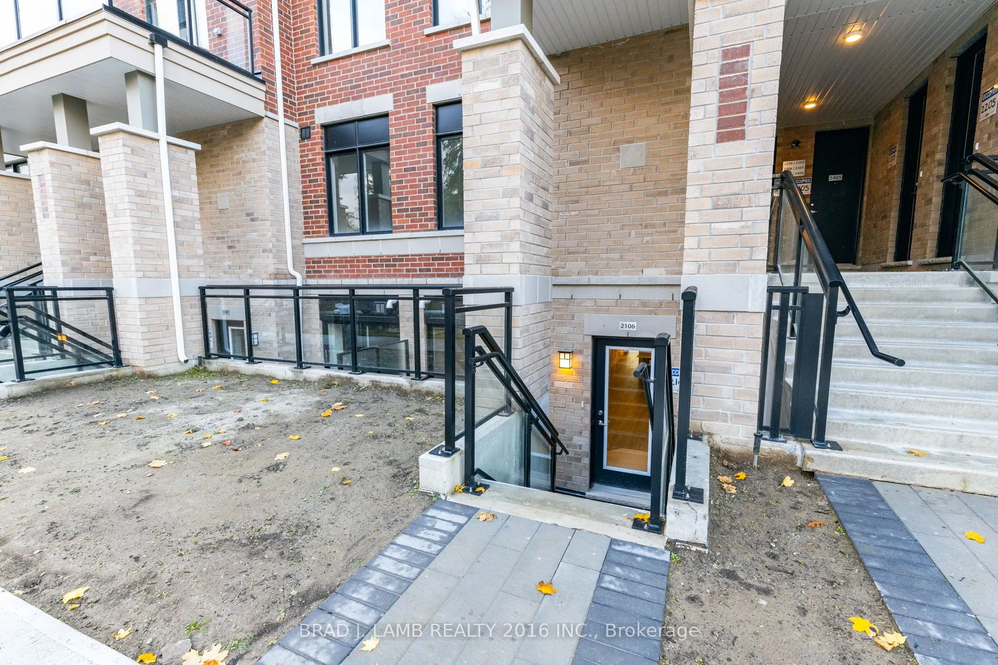 58 Elizabeth Street S #2106