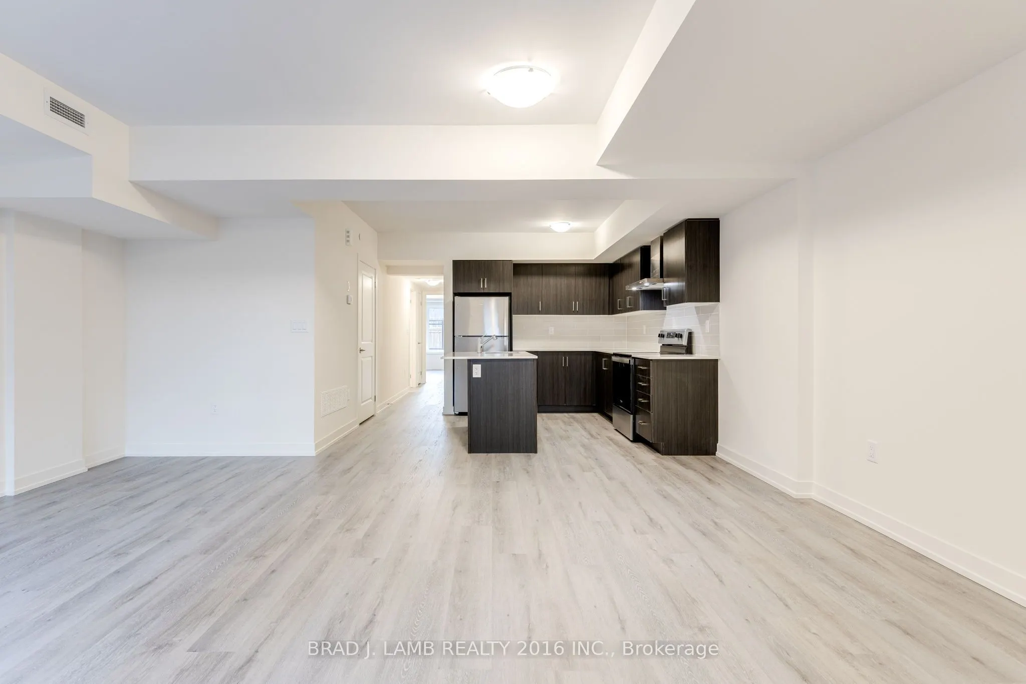 58 Elizabeth Street S #2106